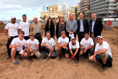 Seis escultores de España, Rusia, Italia Francia y Bélgica modelan el Belén de Arena 2016 de la capital 